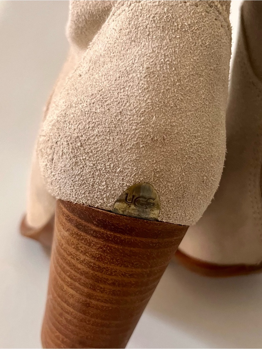 UGG Ava Knee High Waterproof Sheepskin Block Heel Boots Tan Women's US 6 - Picture 7 of 8